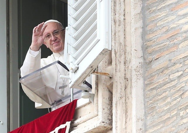 In annual speech Pope urges dialogue in Korea nuclear ban