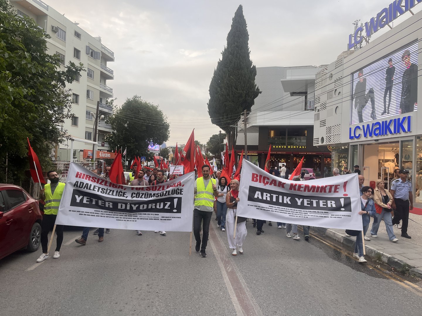 cover Hundreds of Turkish Cypriots protest against ‘govt’