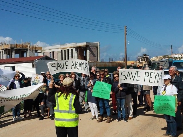 Protesters at the site of development of the Peyia seacaves (Photo: Linda James)