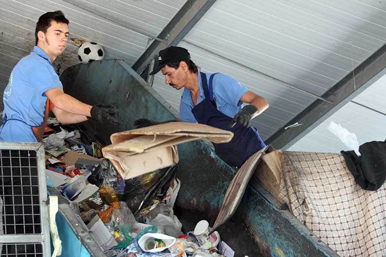 Municipalities squabbling over waste management fees