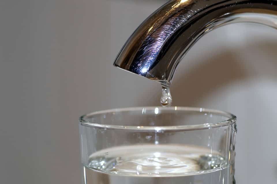 Nicosia students lack access to free potable water- parents federation