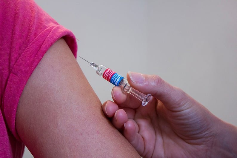 image All 16 and 17-year-olds in England to be offered first COVID vaccine dose by August 23