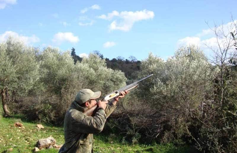 image Police arrest two poachers