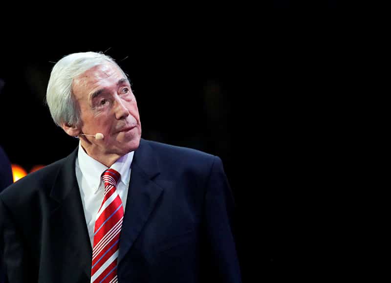 England’s World Cup-winning keeper Banks dead at 81