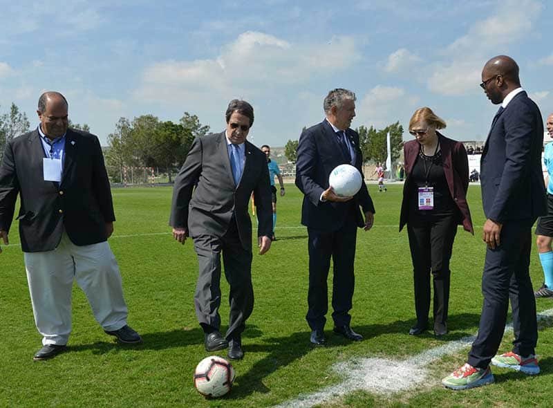 Bicommunal football match sends message of hope