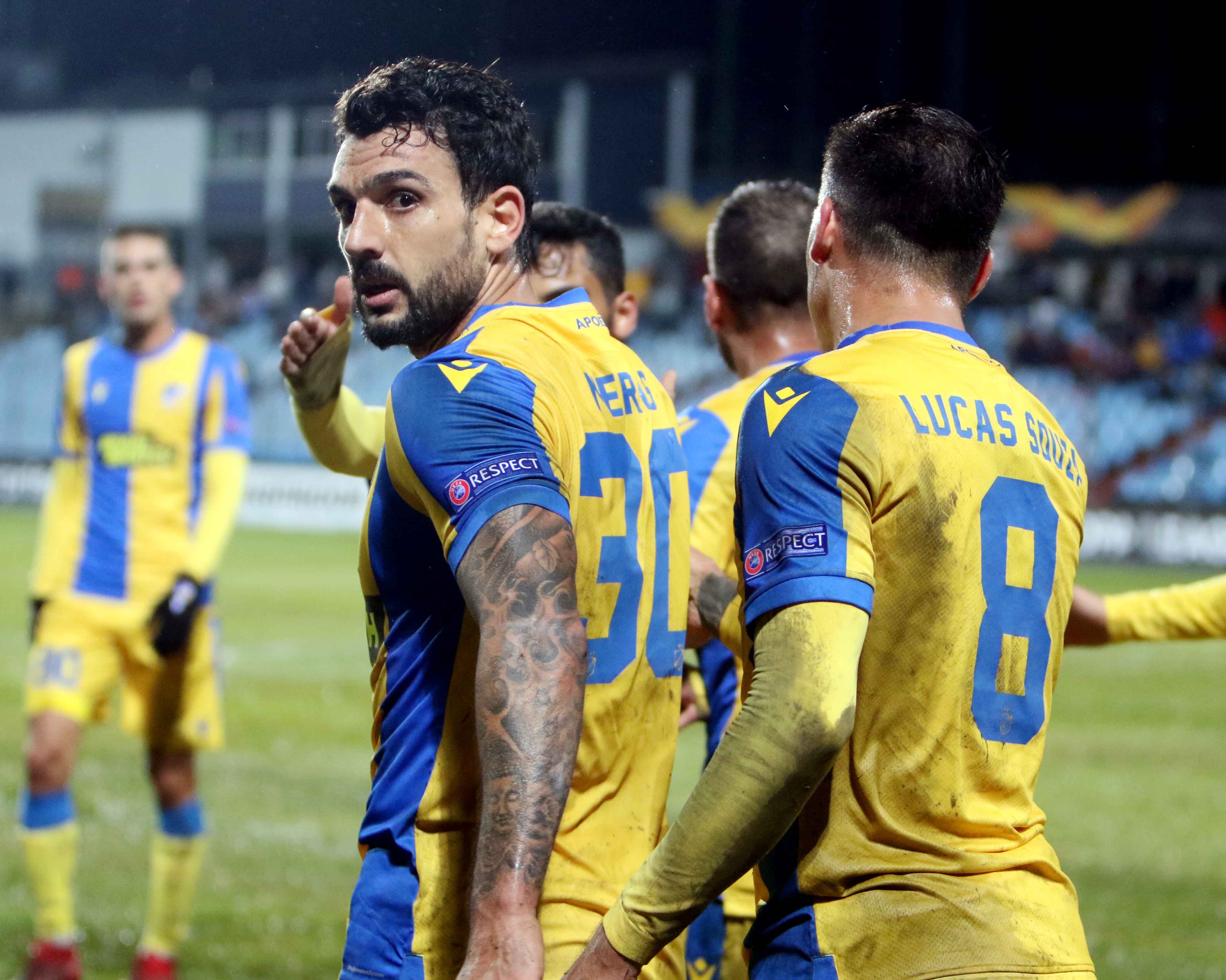 Apoel qualify for Europa League knockout stages thanks to