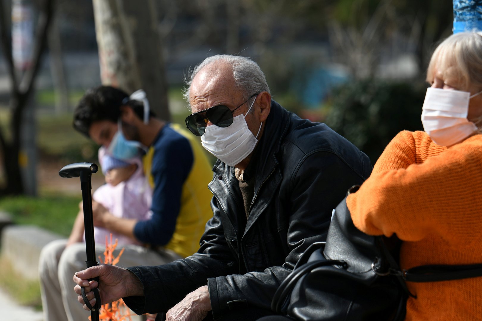 image Greece ends mandatory face mask-wearing outdoors as pandemic recedes