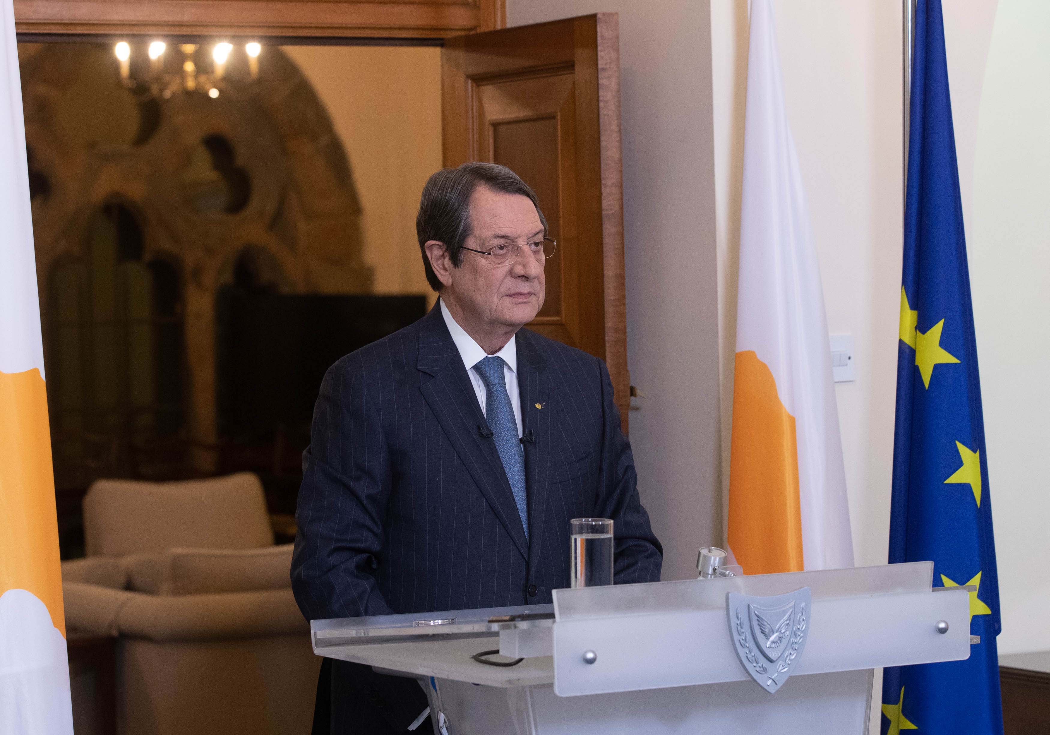 image Knives out for Anastasiades ahead of anti-corruption address