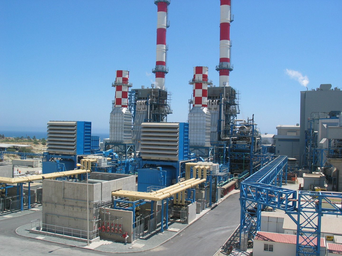 Vasiliko power fault plunges areas into darkness