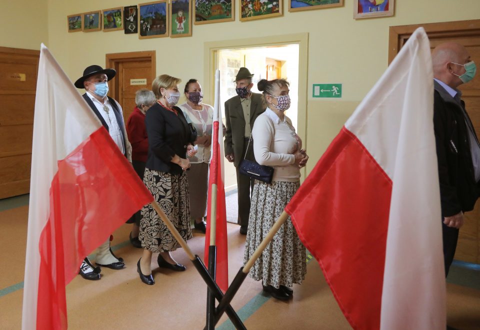 Polish elections: Duda Faces Runoff After Rival Polls Strongly