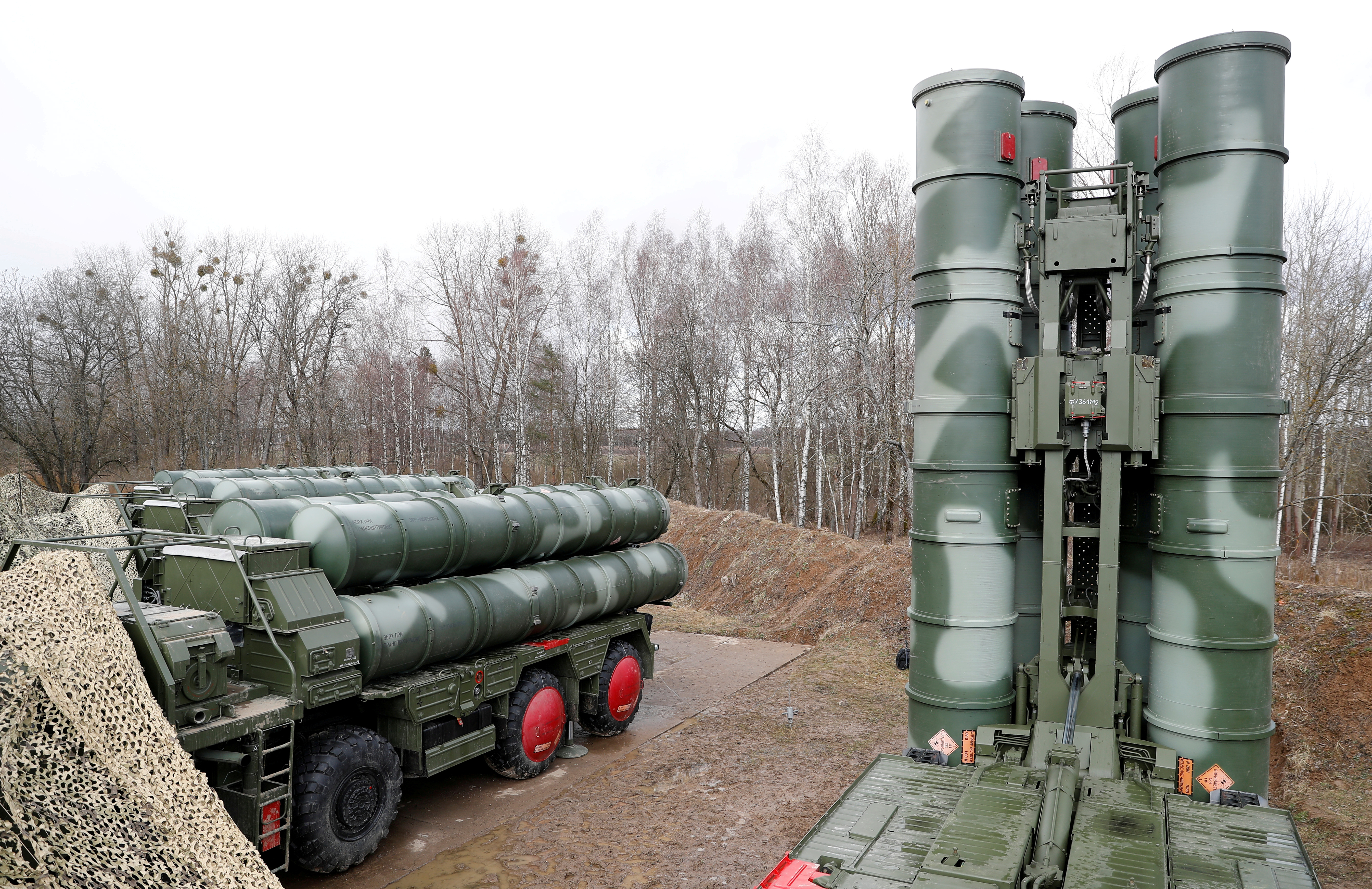 image Russia says Turkey could sign new S-400 missile contract soon