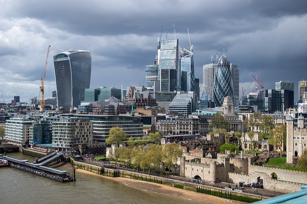 image UK property asking prices rise 9.3 per cent on year, Rightmove says