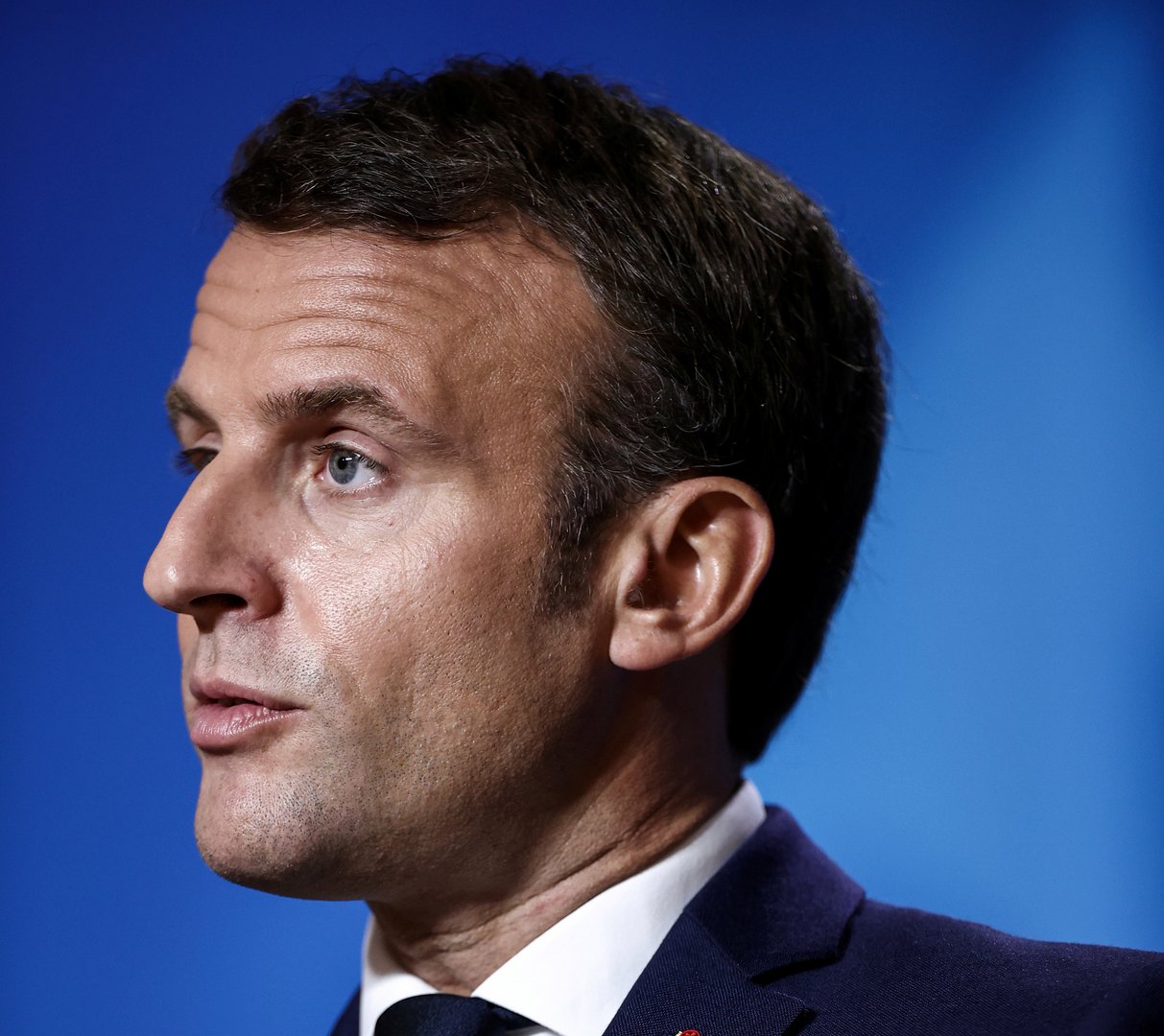 cover Macron to hold call with U.S. President Biden -French government spokesman