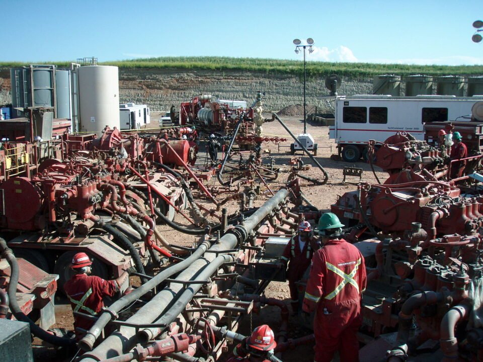 Comment Ellinas Main A Fracking Operation In Texas