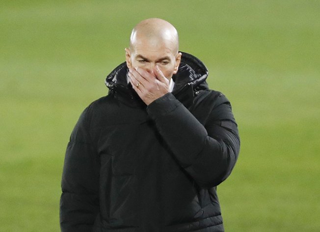 cover Real Madrid coach Zidane tests positive for coronavirus
