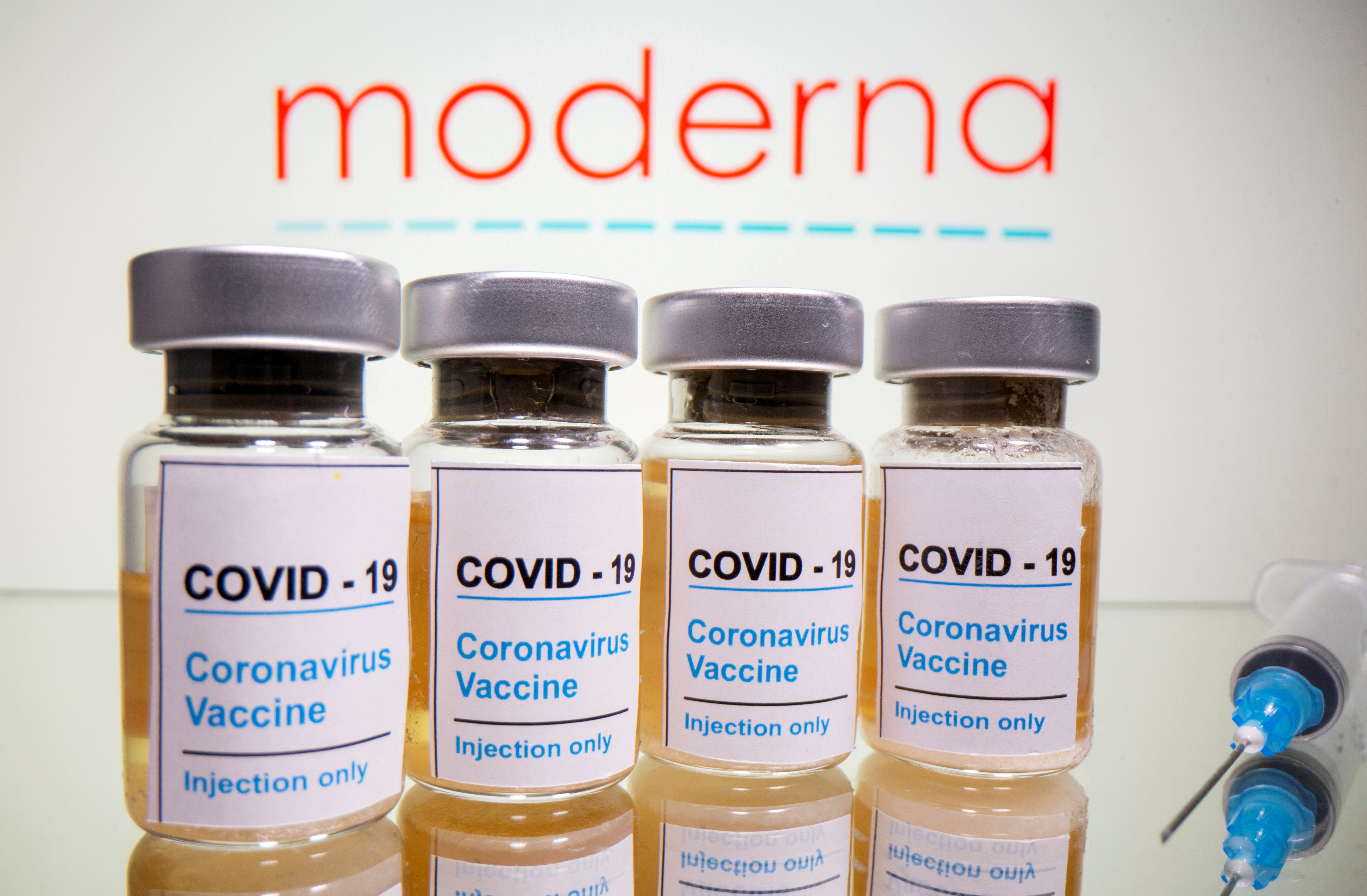image Moderna CEO says vaccine likely to protect for &#8216;couple of years&#8217;
