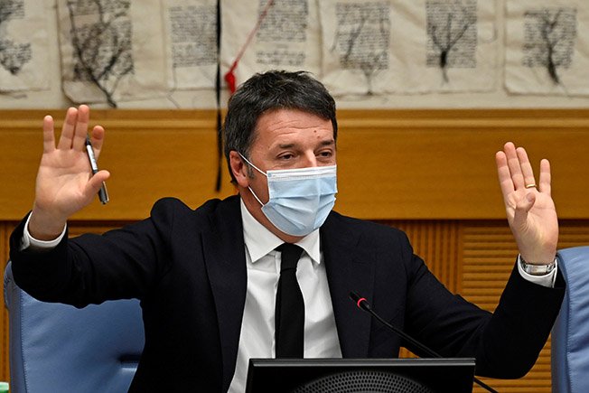 Ο Ρένζι της Ιταλίας εγκαταλείπει τον συνασπισμό, ανοίγοντας πολιτική κρίση