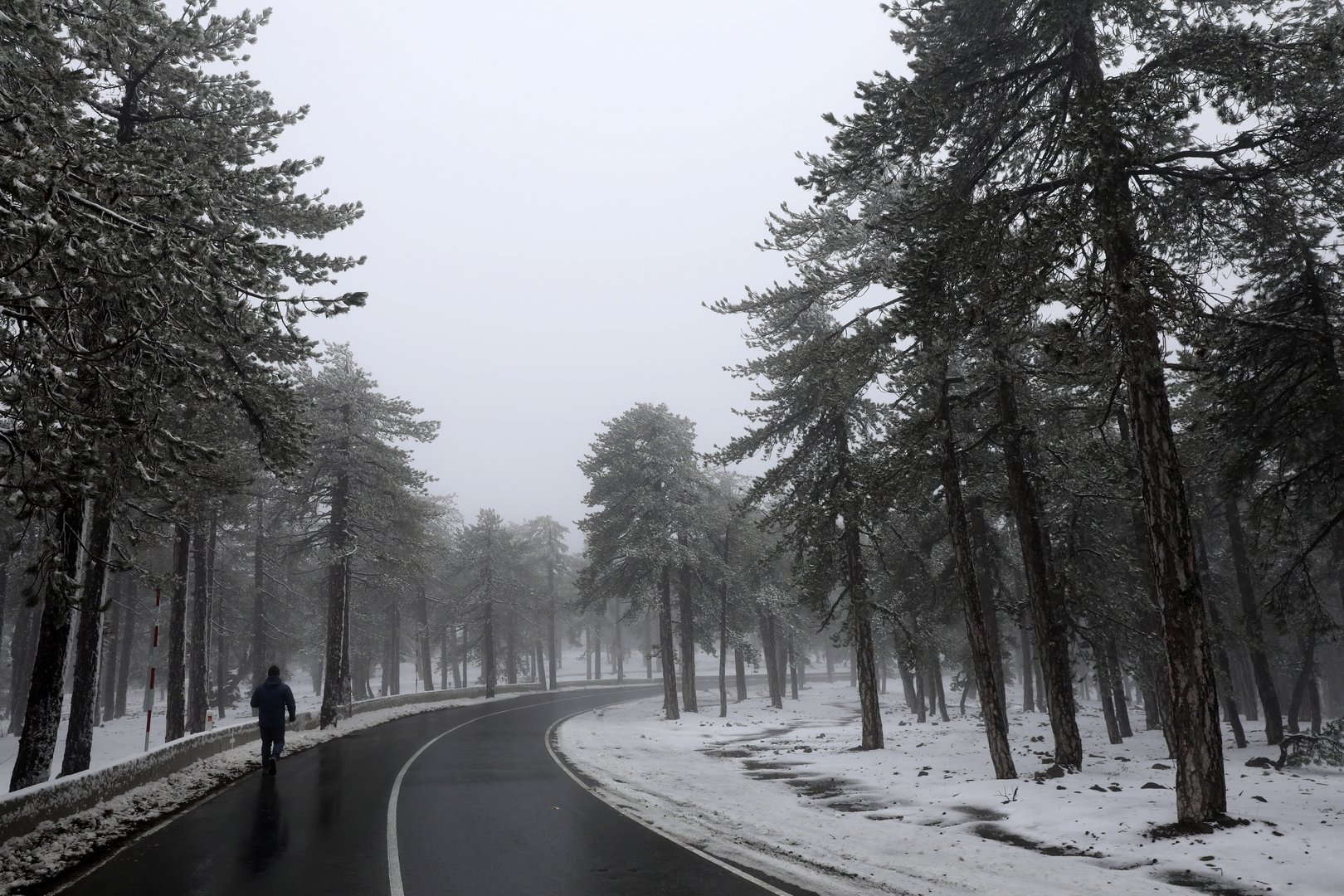 image Storms bring power cuts, snow on Troodos (with video)