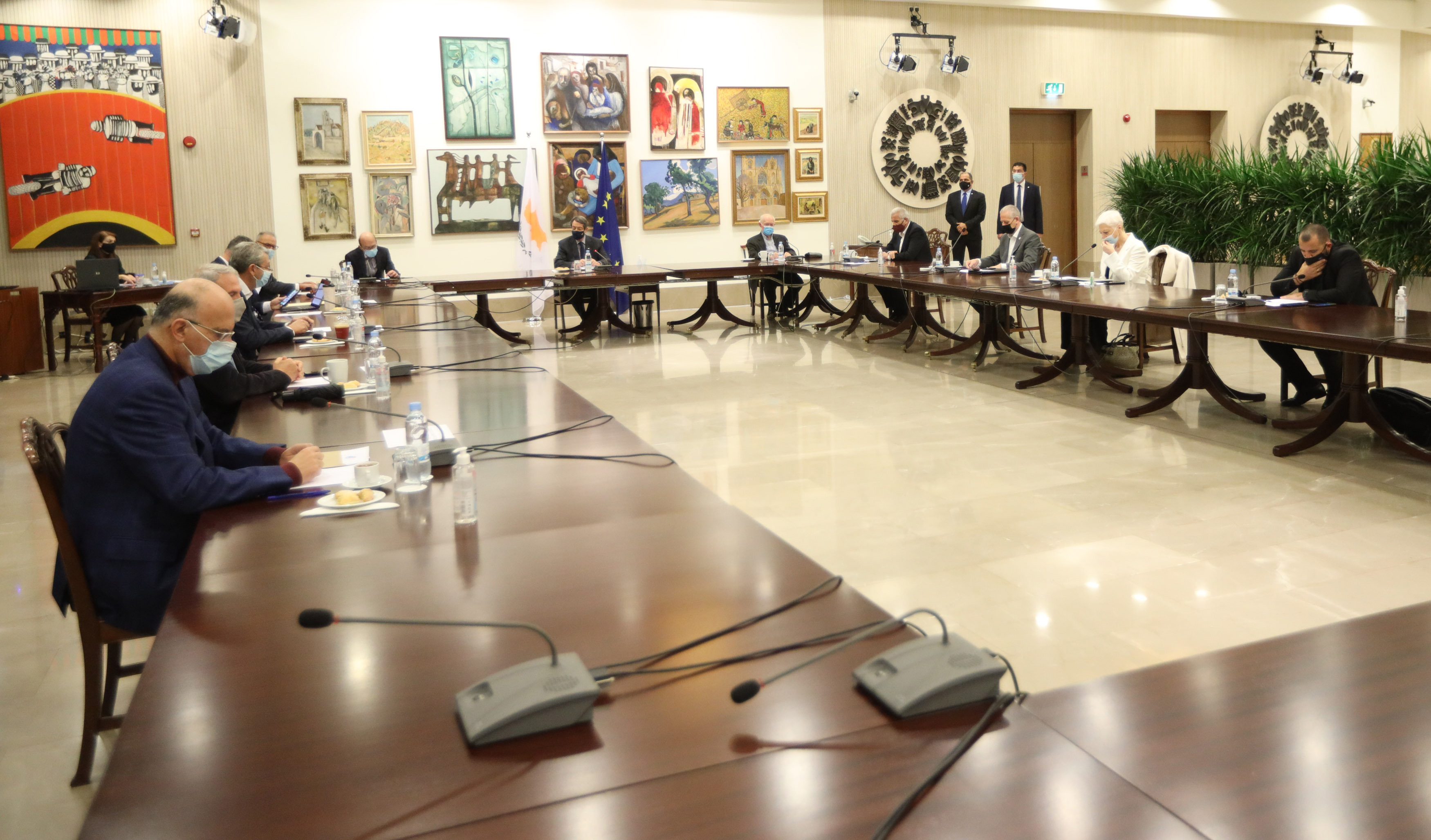image National Council meeting: Akel urges attendance at five-party summit (Updated)