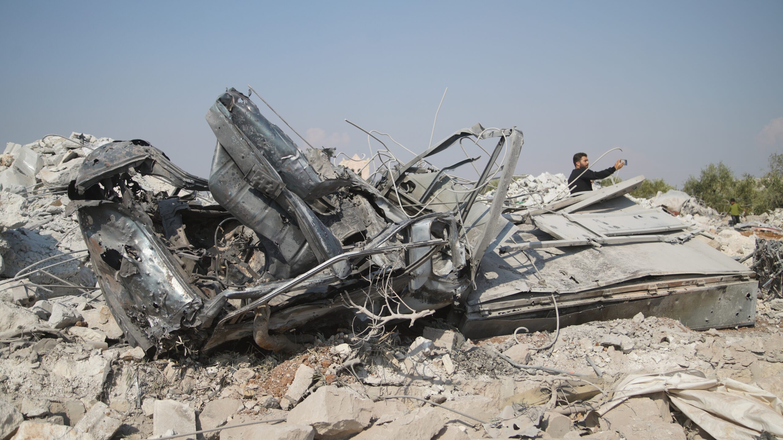 Η Συρία καταδικάζει τις «δειλές» αεροπορικές επιθέσεις των ΗΠΑ σε πολιτοφυλακές που υποστηρίζονται από το Ιράν