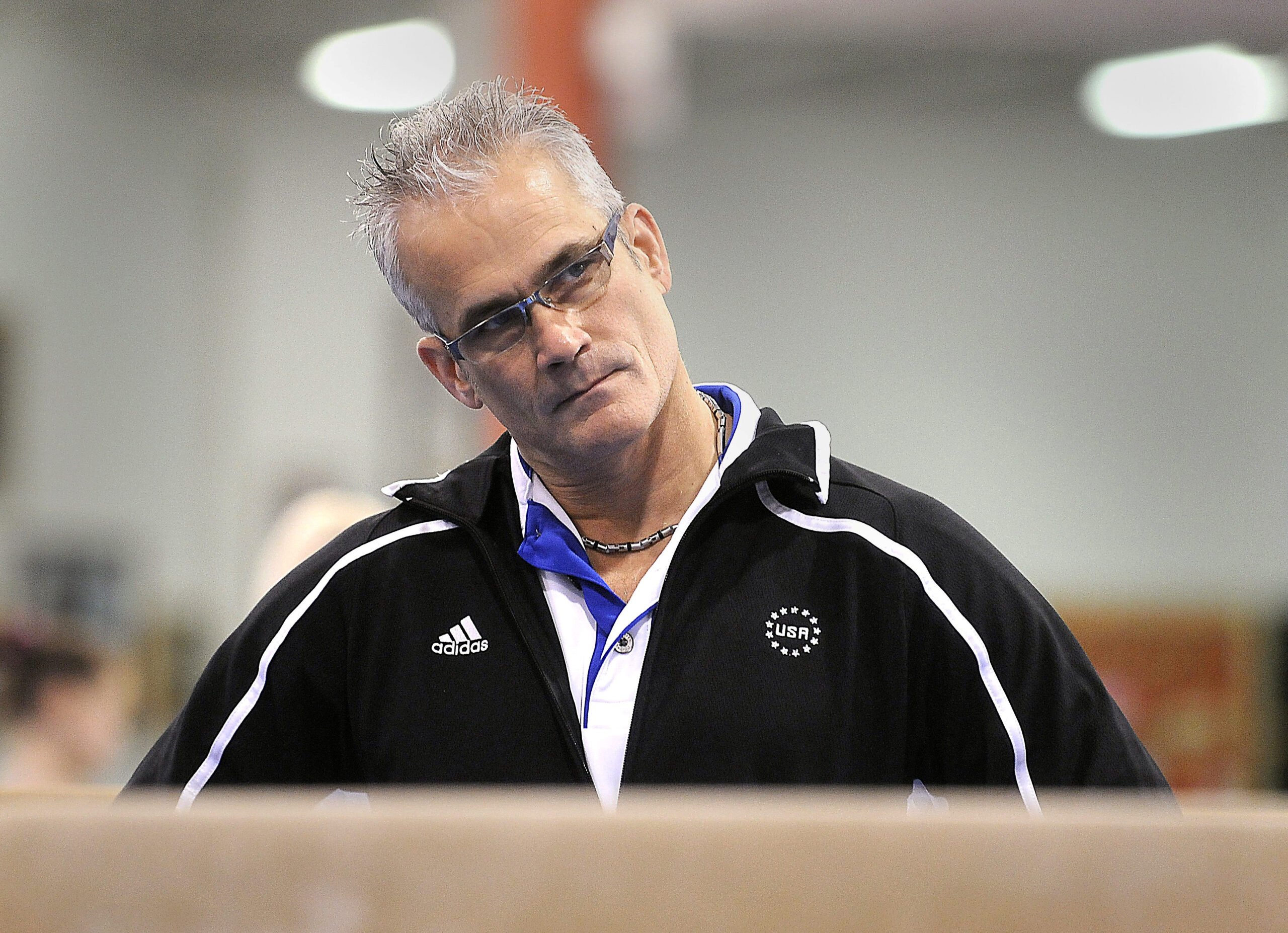 Ο πρώην προπονητής των Ολυμπιακών Αγώνων των ΗΠΑ αυτοκτονεί λίγες ώρες μετά την κατηγορία του