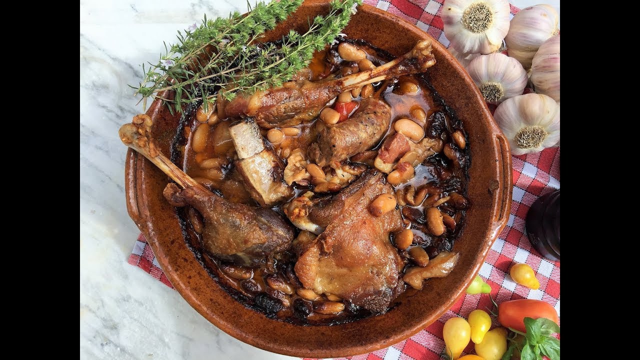 image How to make a hearty French cassoulet, step by step