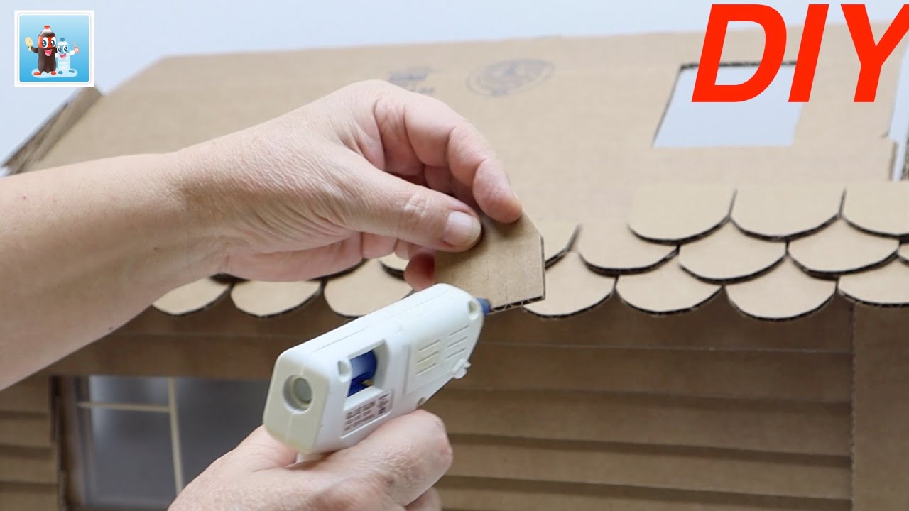 image How to make an amazing DIY cardboard house project