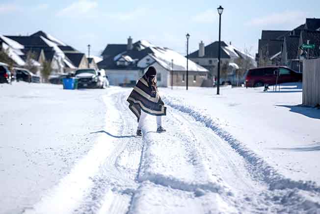 image Cold, lack of water overwhelm Texas hospitals more than COVID-19 did