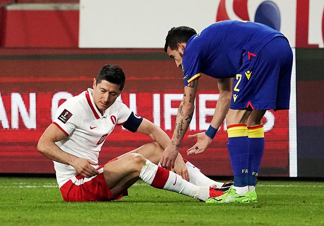 image Poland suffer blow as Lewandowski ruled out of England clash