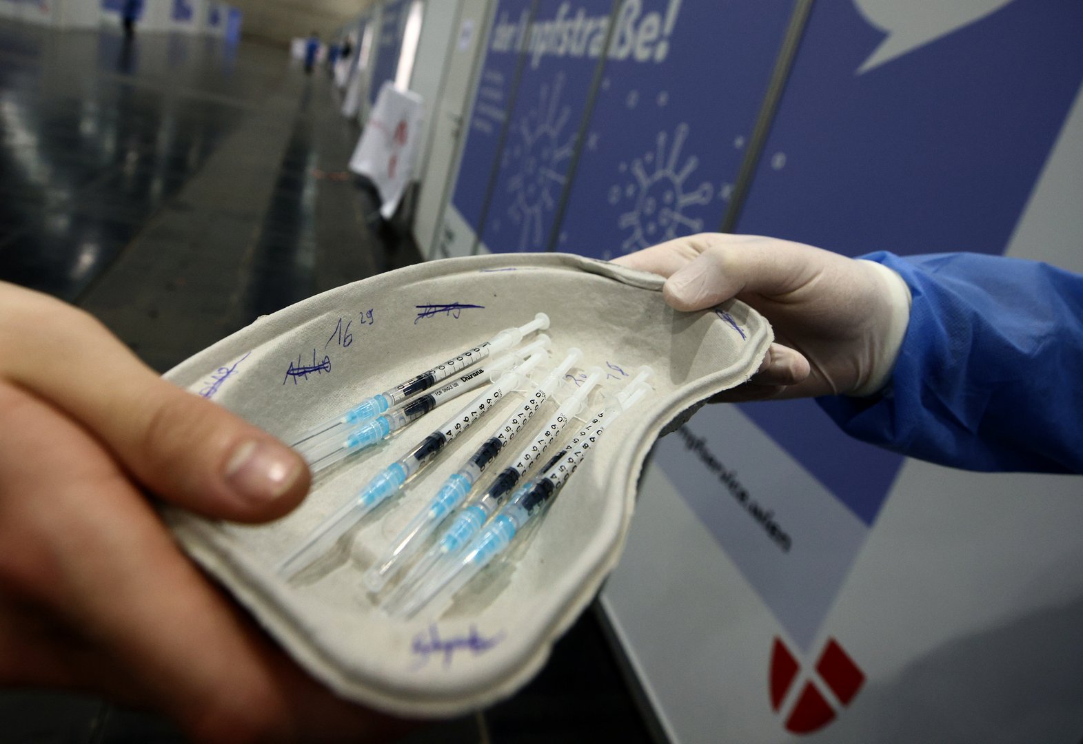 image Austria breaks ranks with EU to produce vaccines with Denmark, Israel