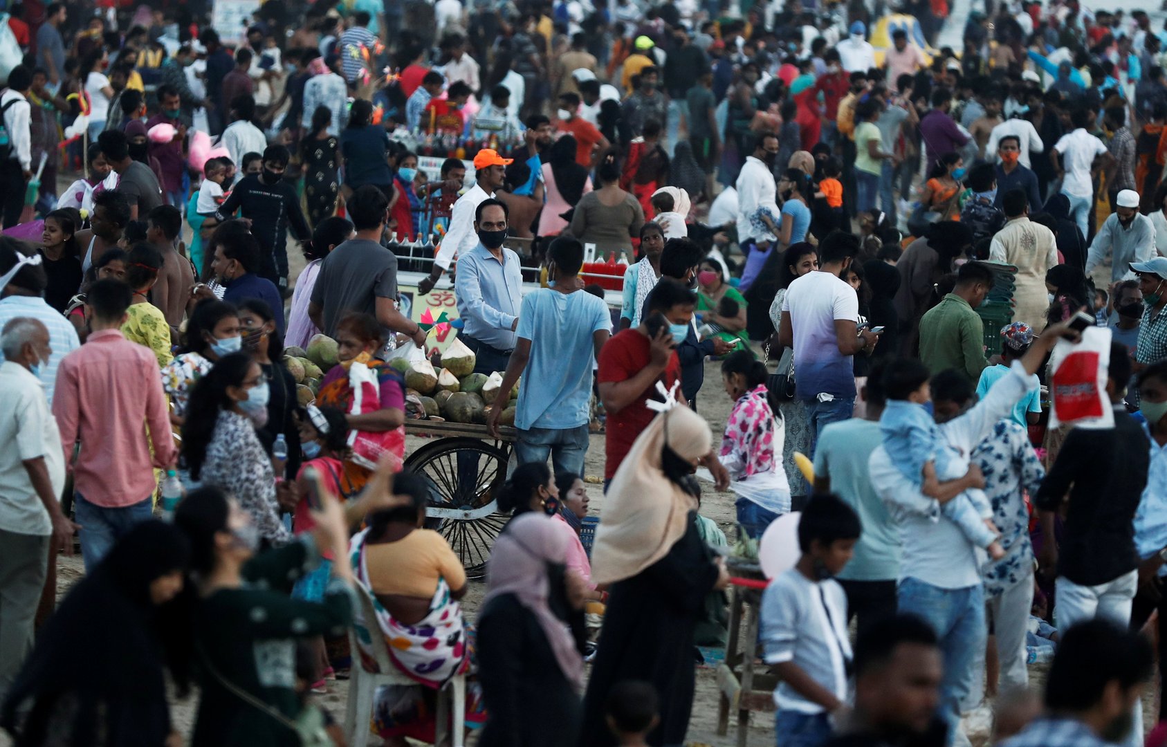 image Restrictions imposed in and around Mumbai as COVID cases in Indian state surge