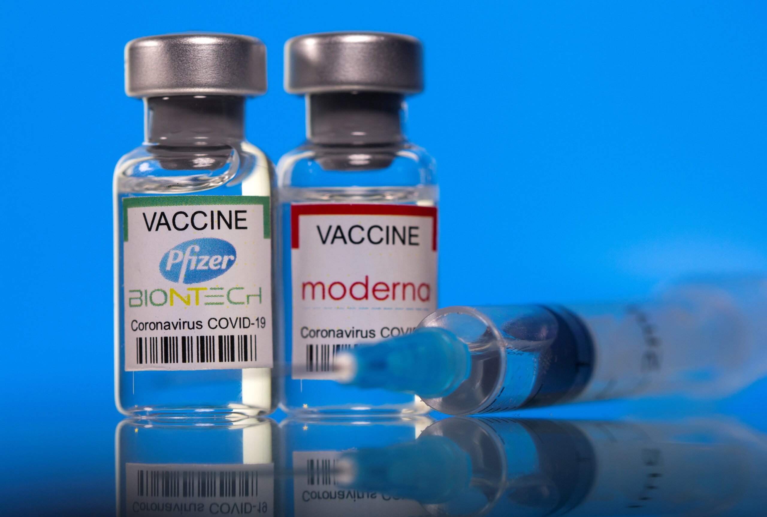 Coronavirus: Η Moderna αναμένει την καθυστέρηση της αποστολής εμβολίων στη Βρετανία, τον Καναδά, την ΕΕ και την Ελβετία