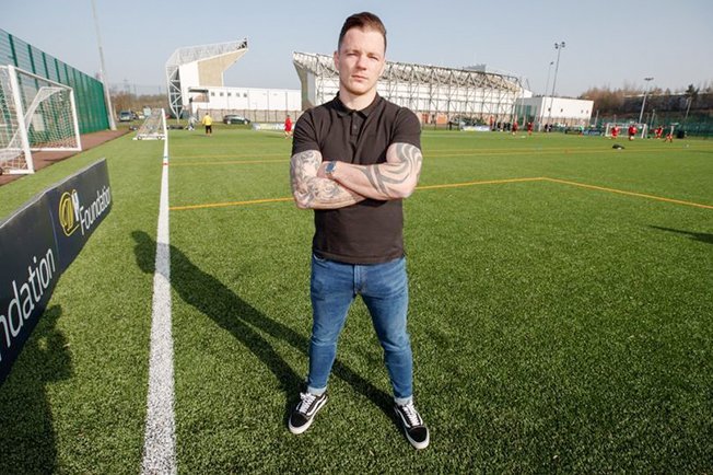 image Player quits football at half-time after alleged suicide taunt