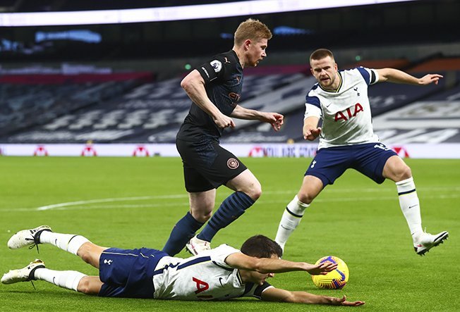 image Rookie Mason faces ultimate test in bid to end Spurs trophy drought