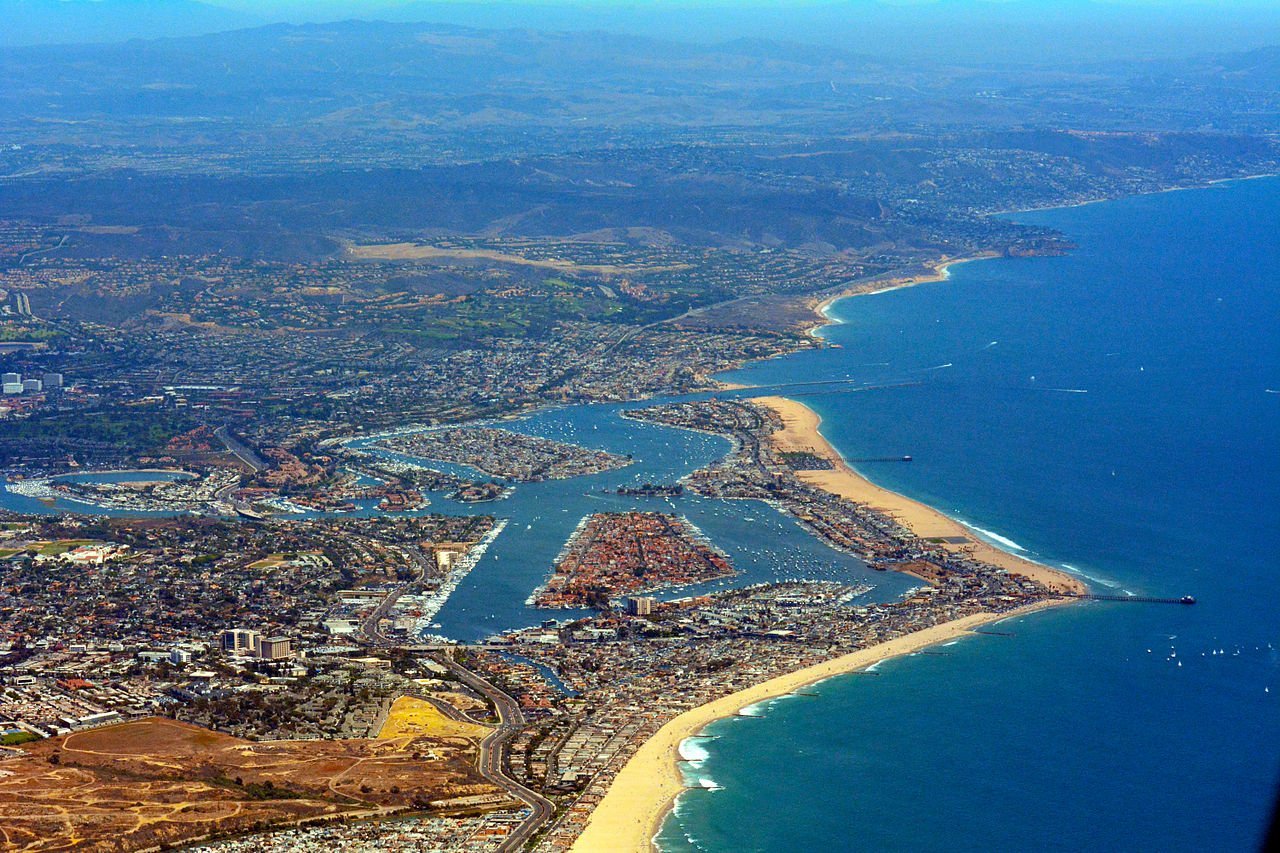 image Four reported dead, 2 wounded in mass shooting south of Los Angeles