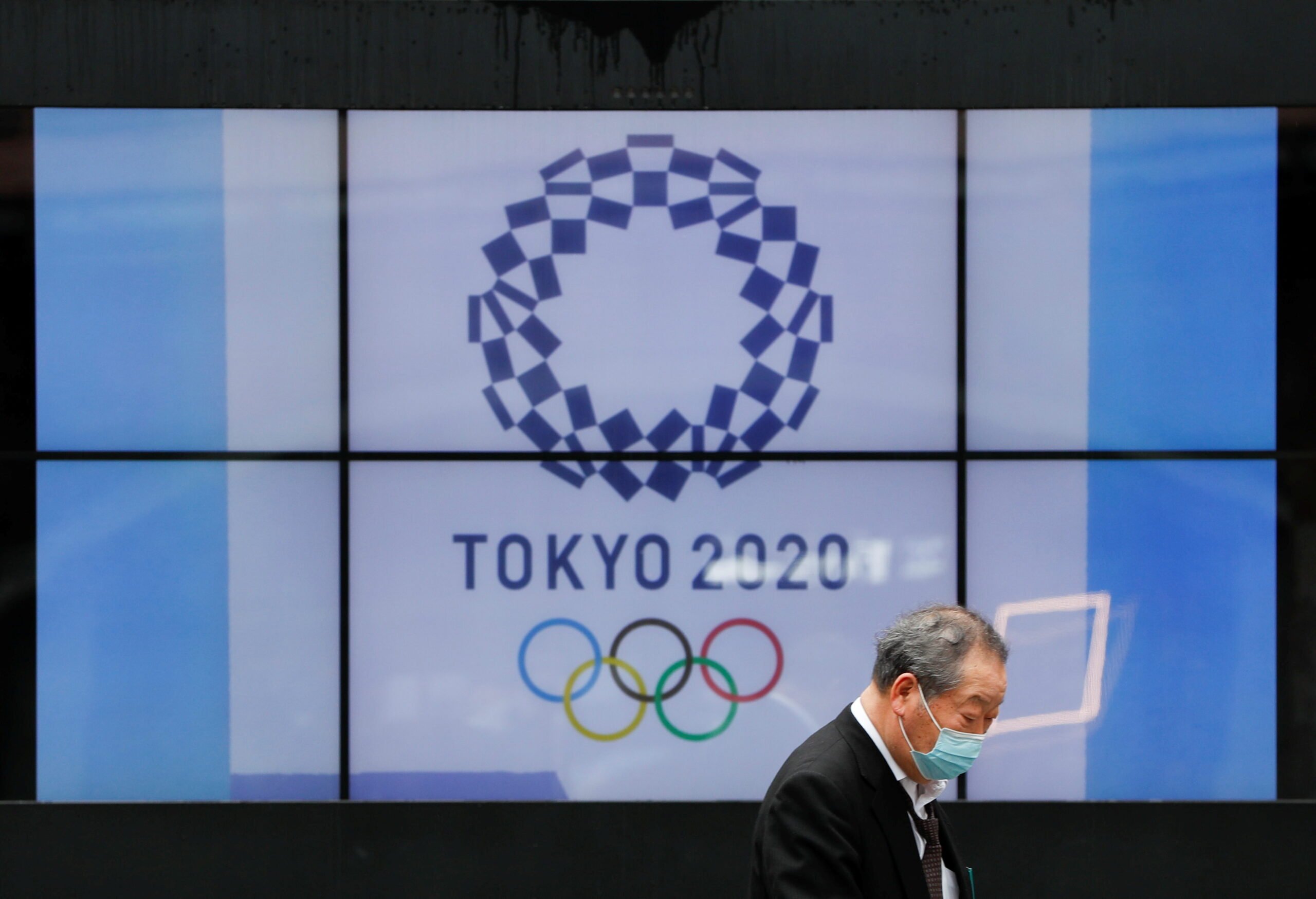 Η ακύρωση των Ολυμπιακών Αγώνων παραμένει μια επιλογή καθώς το τέταρτο κύμα της πανδημίας αυξάνεται