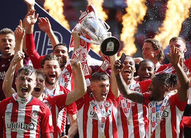 image Brentford beat Swansea to reach Premier League for first time