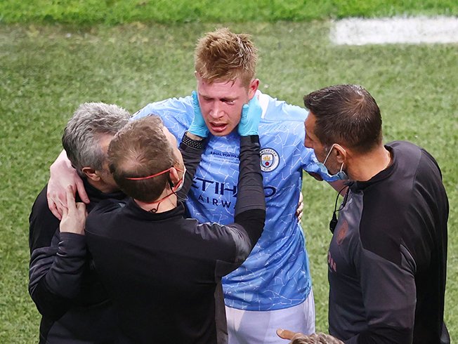 cover City&#8217;s De Bruyne suffers fractures to nose and eye socket