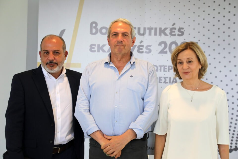 The Green MPs - Charalambos Theopemptou, Alexandra Attalidou, Stavros Papadouris (left) (CNA)