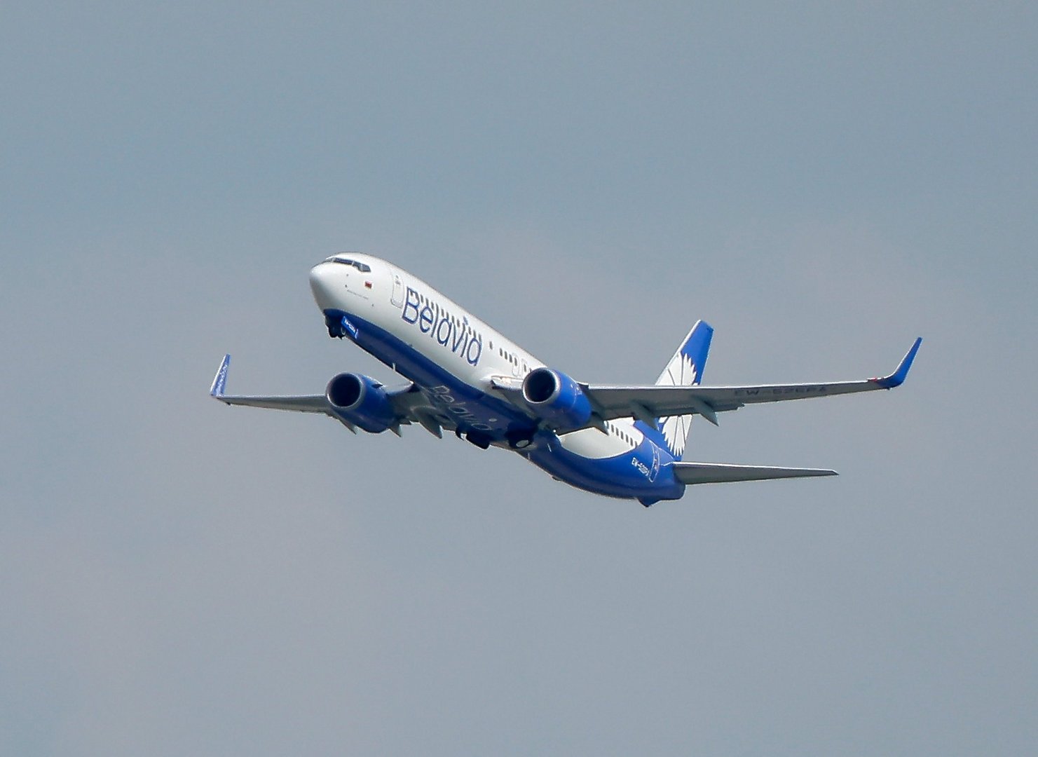 Belavia. Белавиа. Самолет Белавиа. Самолеты белорусских авиалиний. Суперджет Белавиа.