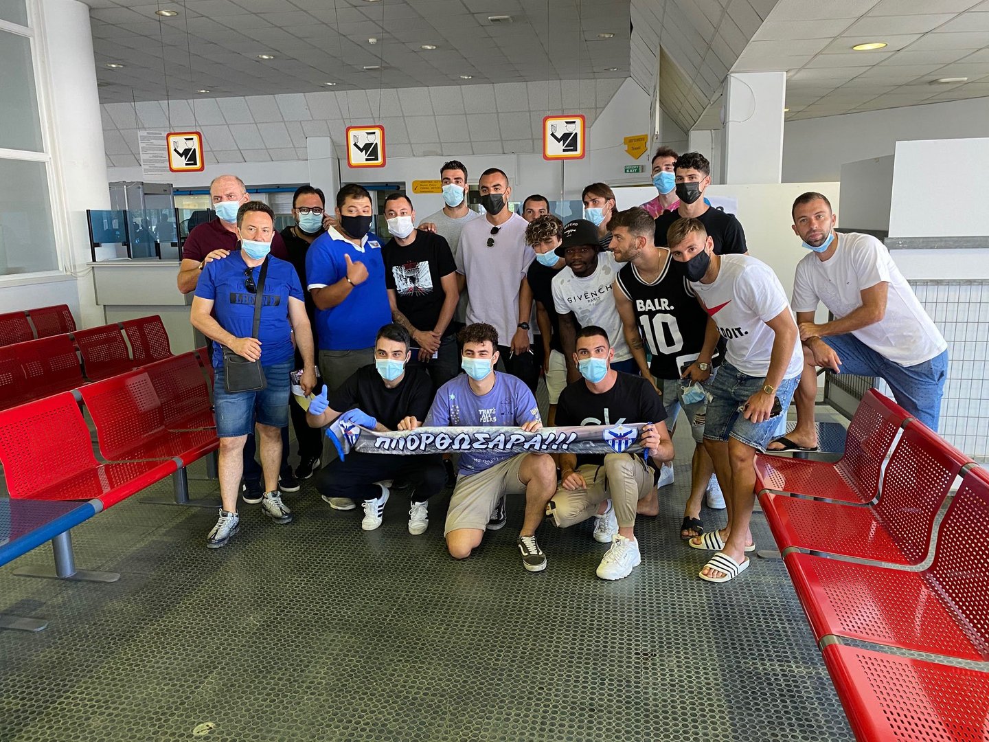 image Coronavirus: Anorthosis football players get the jab