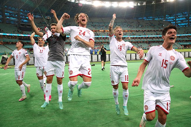 cover Southgate warns of power of Denmark&#8217;s &#8217;emotional wave&#8217;