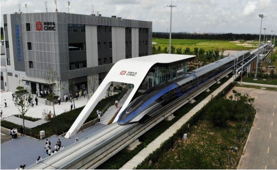 image World&#8217;s first 600 km/h high-speed maglev train rolls off assembly line