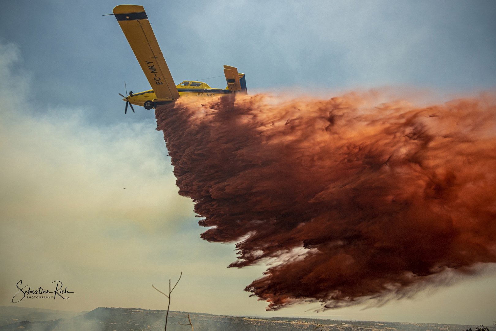 image Fire which threatened Pachna homes under control (Update 3)