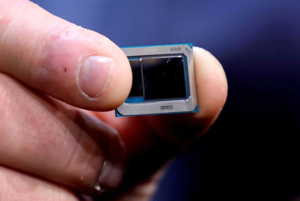 reuters intel qualcomm chips story