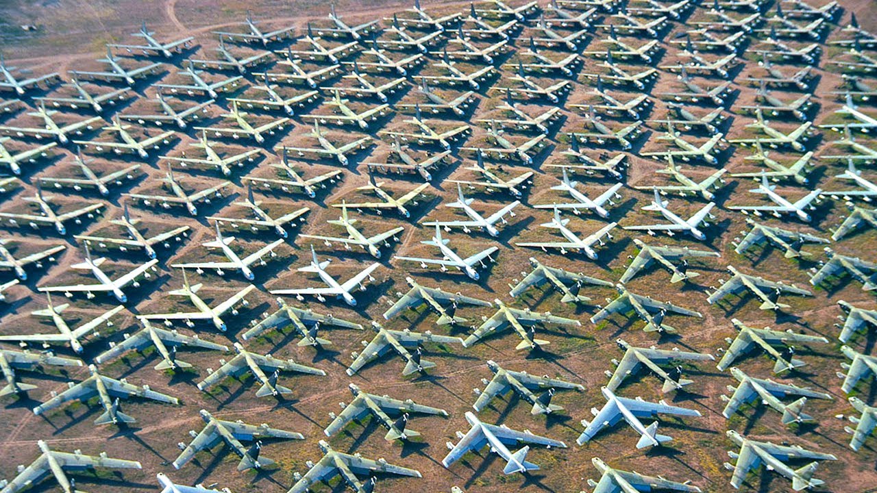 image Grounded: the multi-billion process of airplane disposal