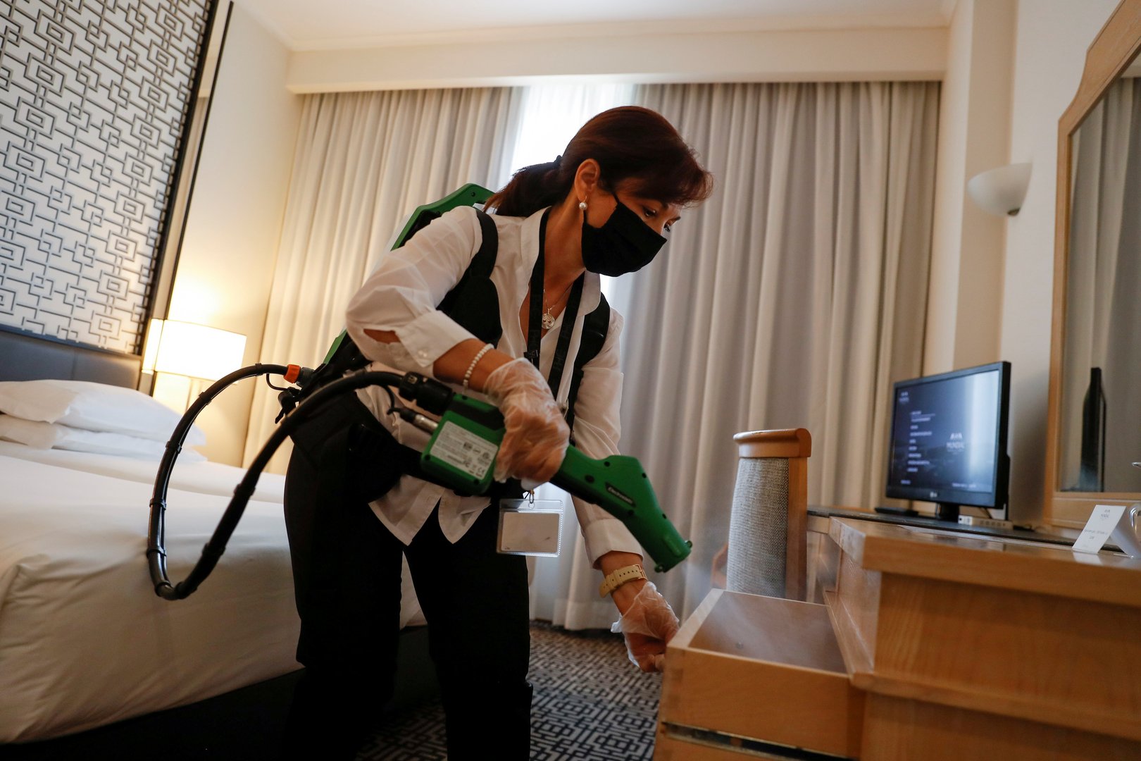 cover Portugal orders Covid test, vaccination proof at hotel check-in