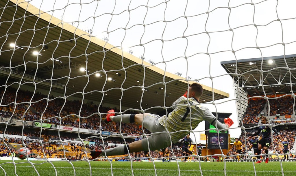 premier league wolverhampton wanderers v tottenham hotspur