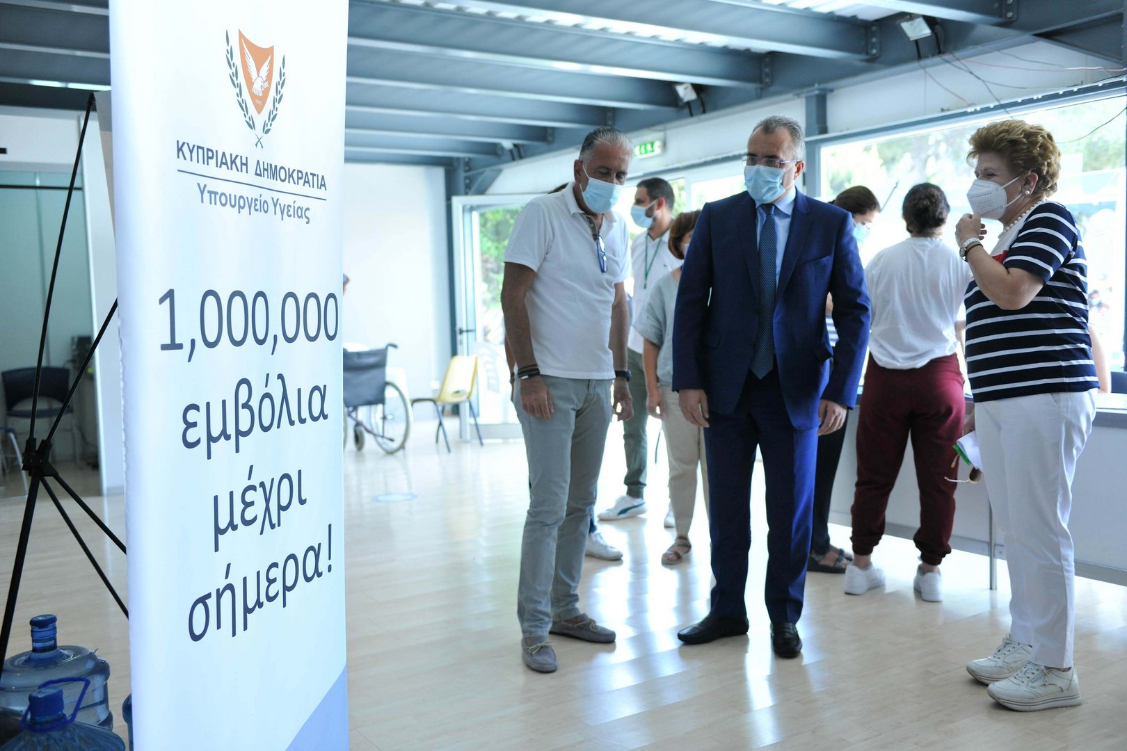 image Coronavirus: Minister marks one million doses