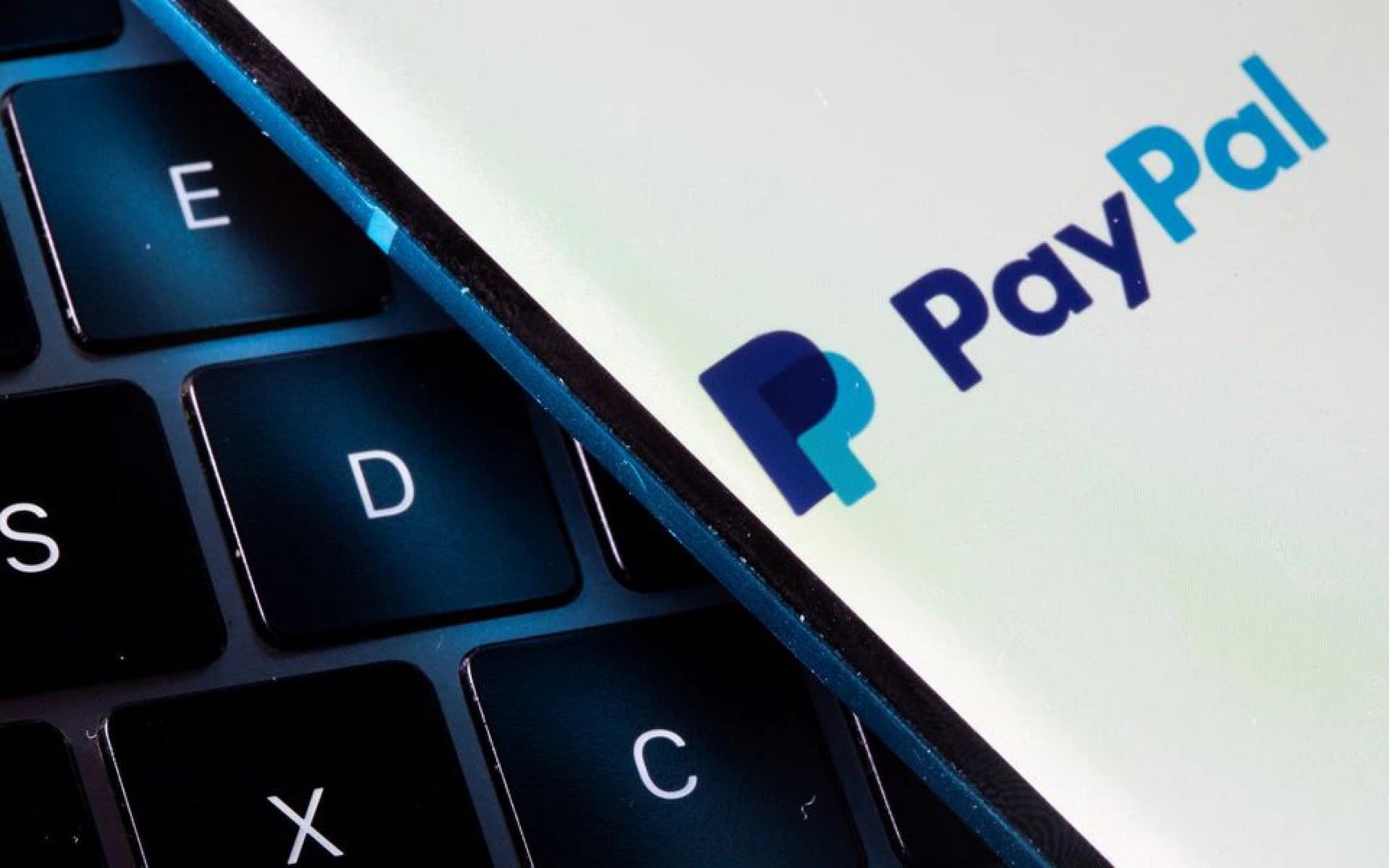 image PayPal launches crypto buying and selling in UK